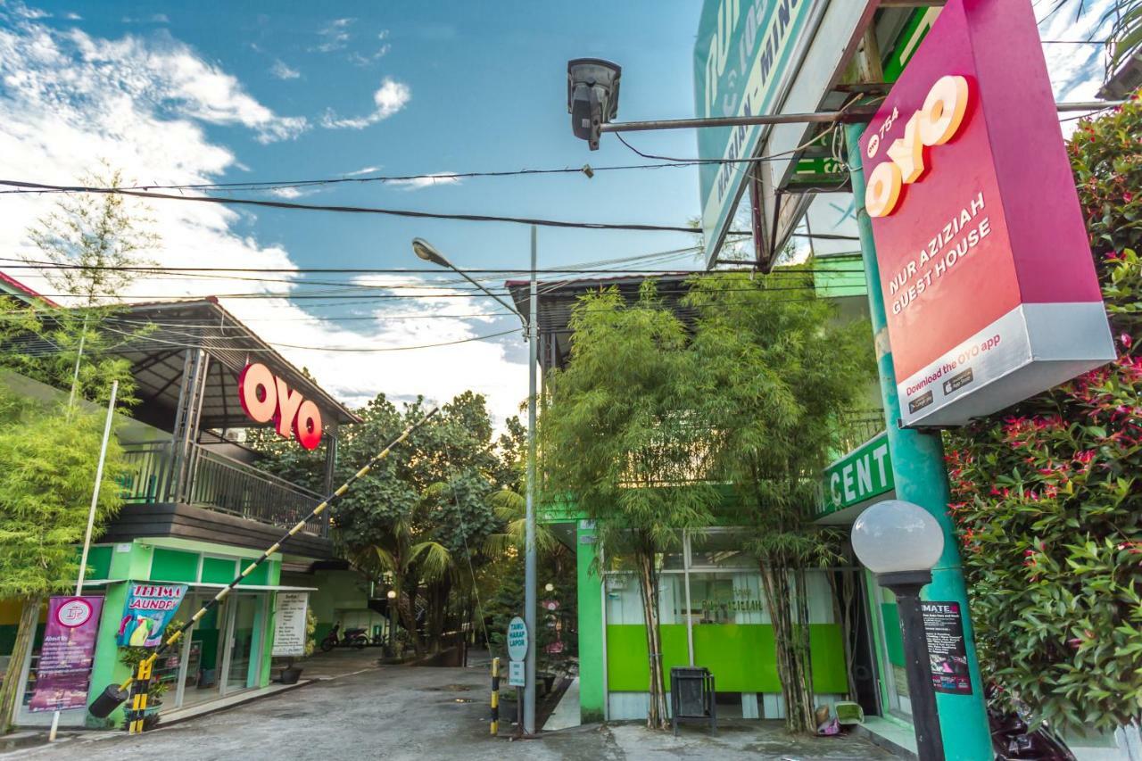 Super Oyo 754 Nur Aziziah Guest House Syariah Balikpapan  Exterior photo